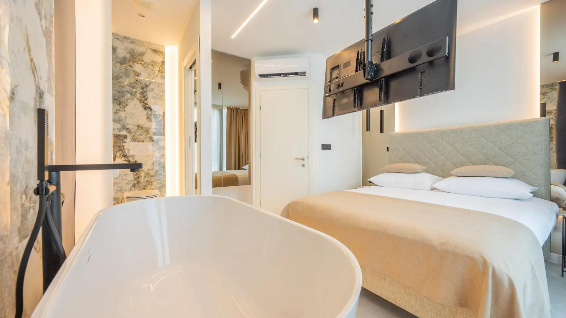 Samstag Parkzone Hotell Split Kroatien